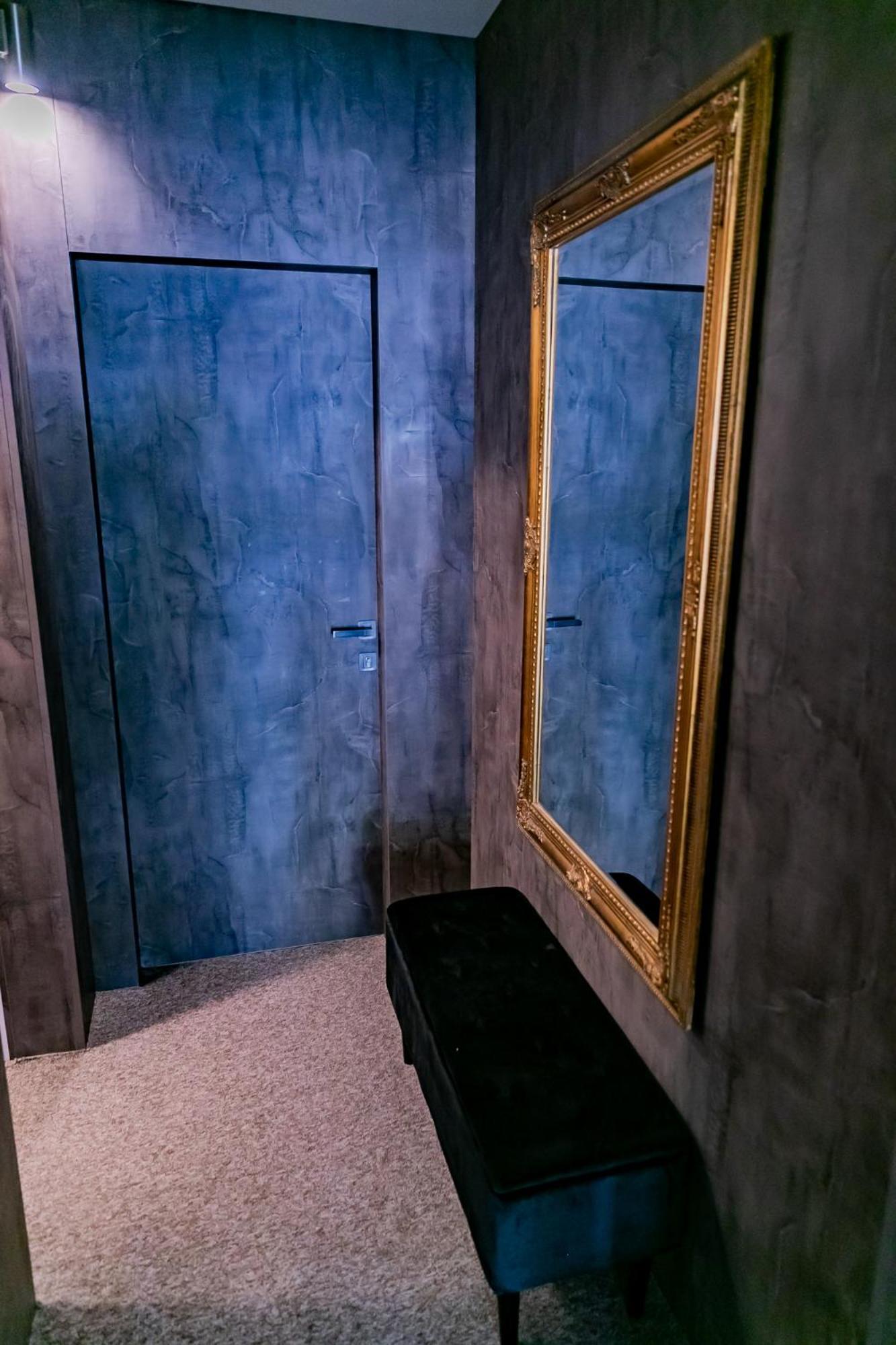 Motel1- A Megfizetheto Luxus! Dunaujvaros Luaran gambar