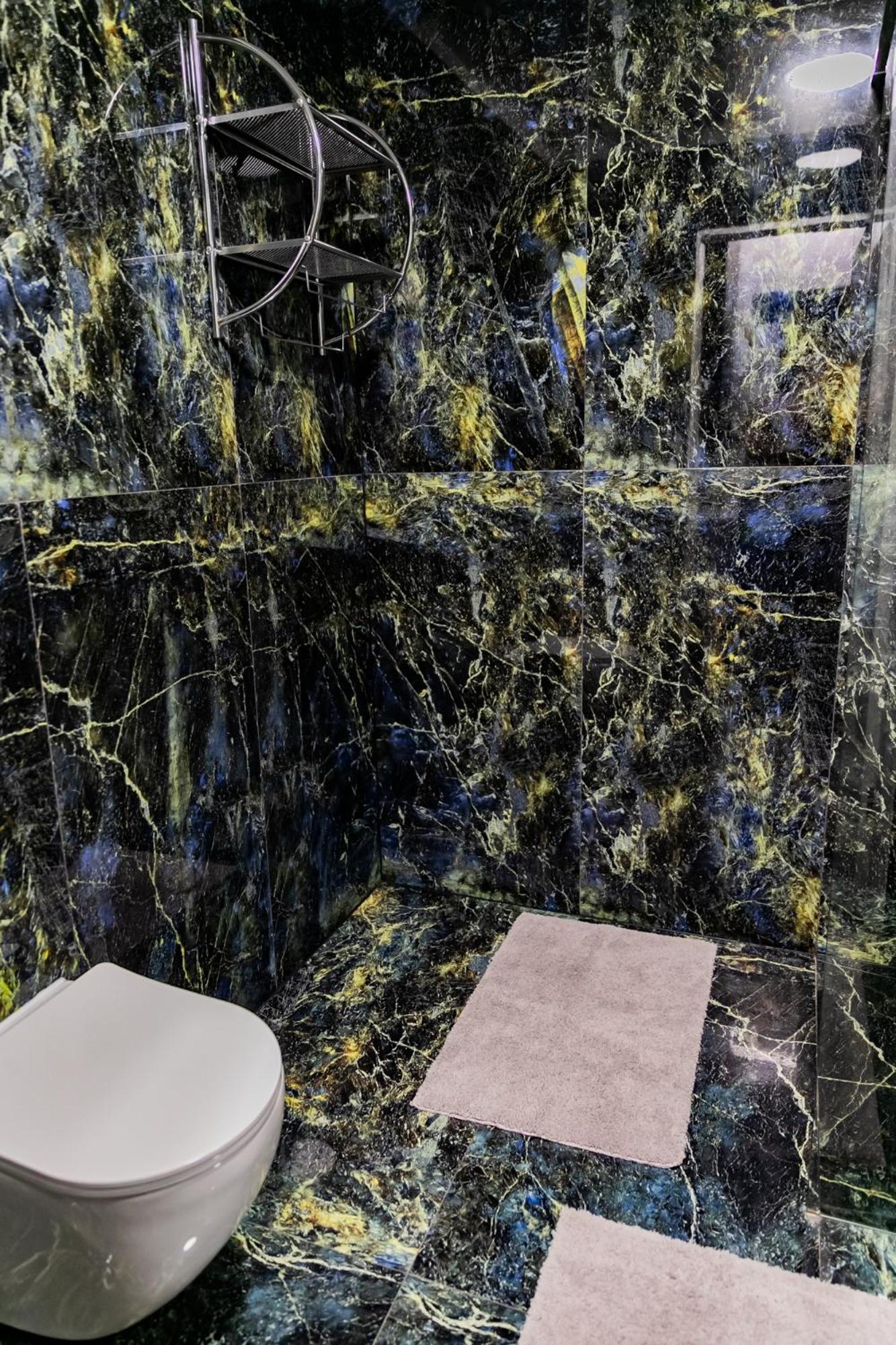 Motel1- A Megfizetheto Luxus! Dunaujvaros Luaran gambar