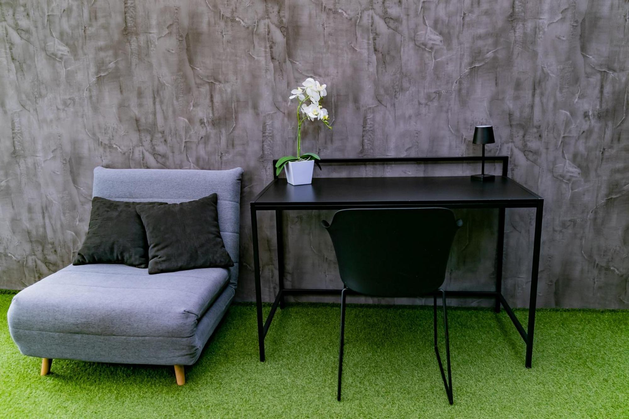 Motel1- A Megfizetheto Luxus! Dunaujvaros Luaran gambar