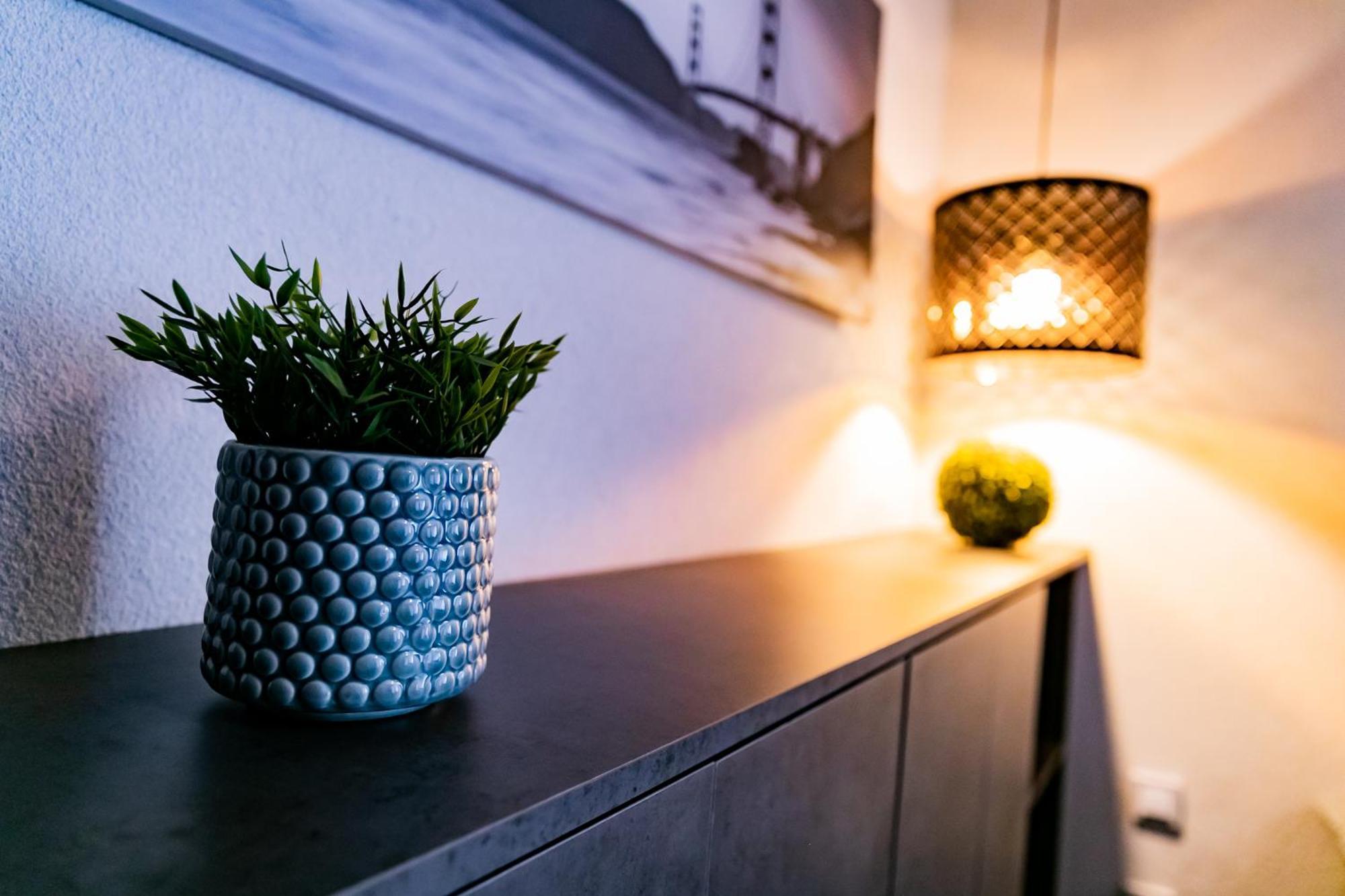 Motel1- A Megfizetheto Luxus! Dunaujvaros Luaran gambar